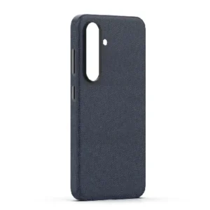 В Topcase знаем, че смартфонът е неизменна част от ежедневието ви и заслужава надеждна защита още от първия ден. Затова подбираме внимателно всеки продукт в нашия каталог, за да ви предложим качествени кейсове, протектори и аксесоари, които съчетават сигурност, стил и удобство. Също толкова важно за нас е и бързото обслужване. Стремим се всяка поръчка да бъде обработена и изпратена възможно най-бързо, за да може вашето устройство да получи необходимата защита без излишно чакане. Защото вярваме, че спокойствието започва с добре защитения телефон.