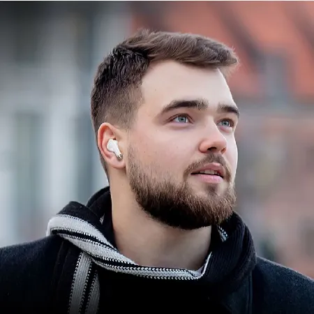 Екипът на Topcase е наясно колко е ценен за вас мобилният ви телефон. За това сме си поставили за цел да предоставим максимална цялостна защита за телефона ви. Също така знаем, че колкото повече време останете незащитени, толкова е по-голям и риска от счупване или нараняване. Именно за това се стремим да доставим всяка една доставка за възможно най-кратък срок.